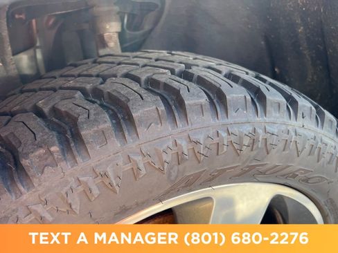 Used 2014 Jeep Grand Cherokee Limited w/ Trailer Tow Group IV AWD/4WD image 12