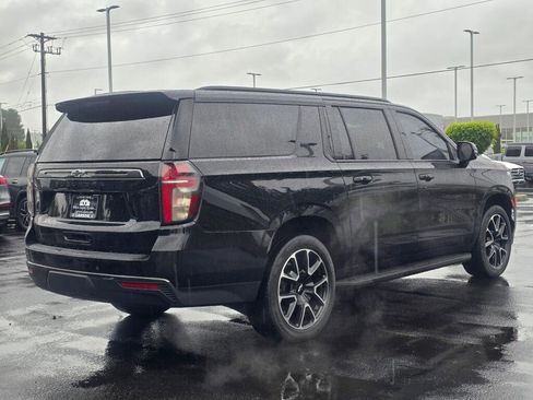 Used 2021 Chevrolet Suburban RST w/ Luxury Package AWD/4WD image 8