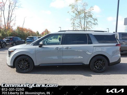 New 2026 Kia Carnival SX Prestige FWD image 3
