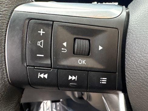 Used 2024 INFINITI QX60 Luxe image 18