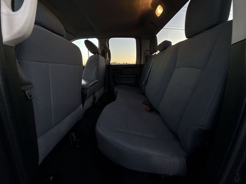 Used 2018 RAM 1500 Express w/ Express Value Package image 23