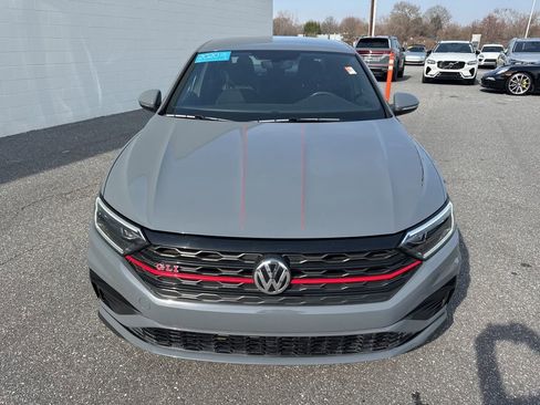 Used 2020 Volkswagen Jetta GLI image 2