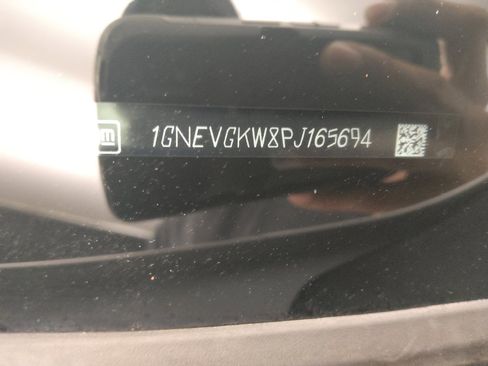 Used 2023 Chevrolet Traverse LT AWD/4WD image 33