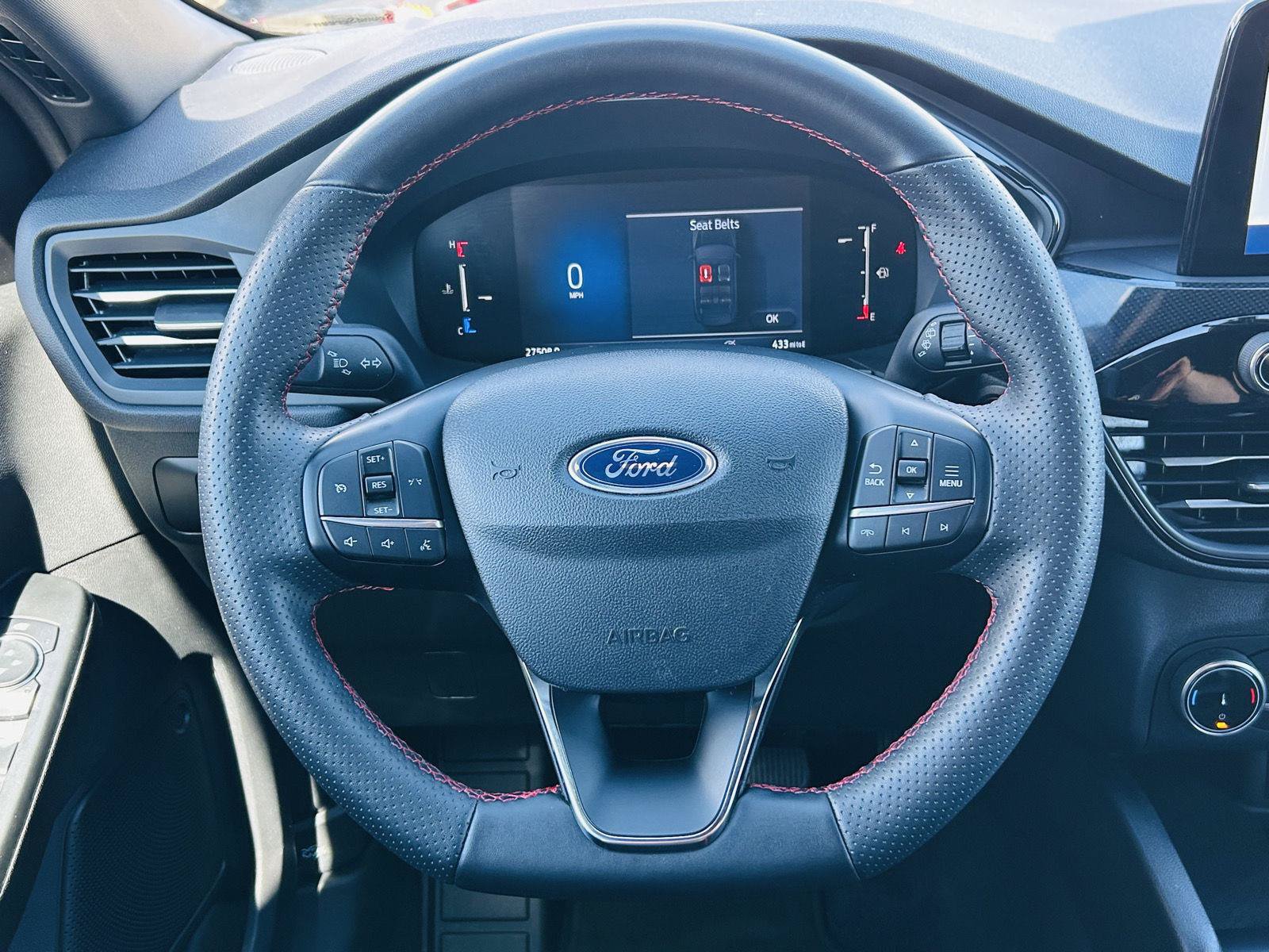 Used 2025 Ford Escape ST-Line FWD image 13