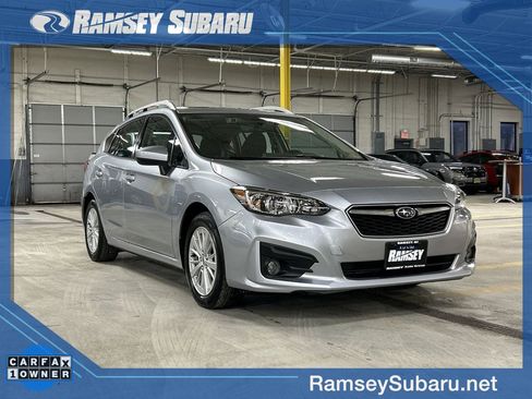 Used 2017 Subaru Impreza 2.0i Premium image 1