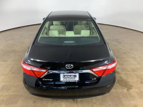 Used 2015 Toyota Camry LE image 11