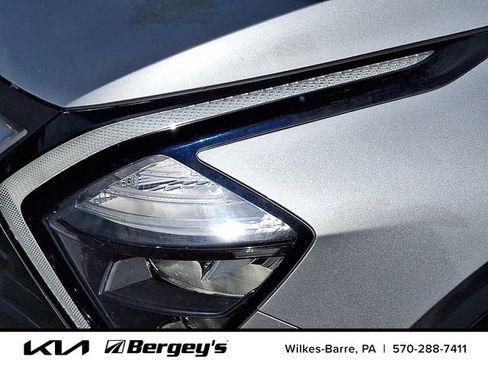 Certified 2023 Kia Sportage LX AWD/4WD image 11