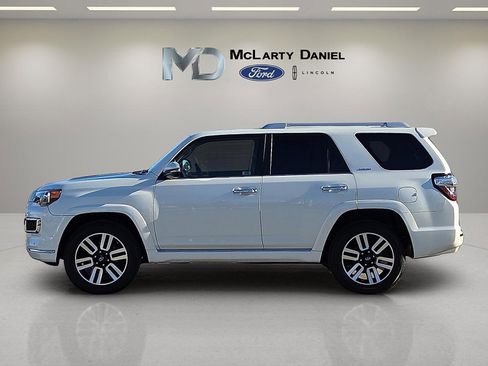Used 2018 Toyota 4Runner Limited image 3