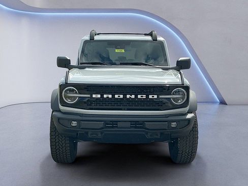 New 2026 Ford Bronco Outer Banks w/ Sasquatch Package image 8