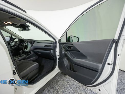 Used 2025 Subaru Crosstrek 2.0i Premium w/ Convenience Package #2 AWD/4WD image 38