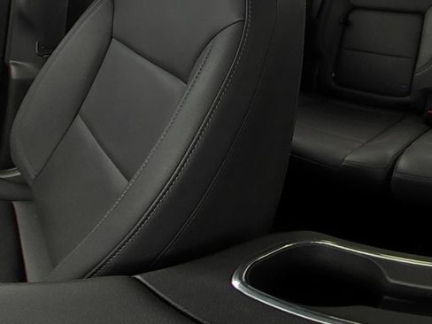 Certified 2025 Chevrolet Silverado 1500 LT Trail Boss w/ Convenience Package II AWD/4WD image 12