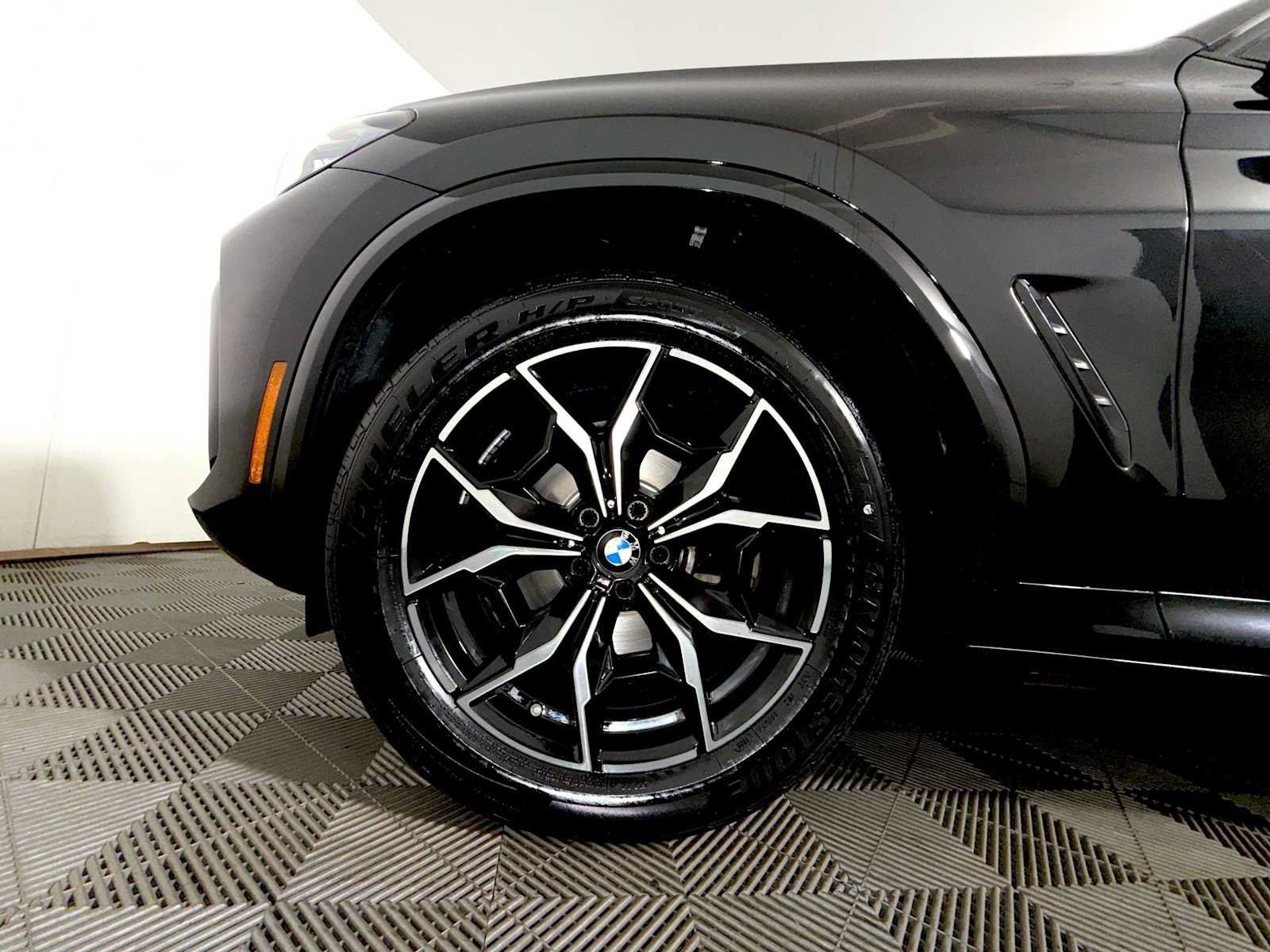 Used 2024 BMW X3 xDrive30i w/ M Sport Package AWD/4WD image 8