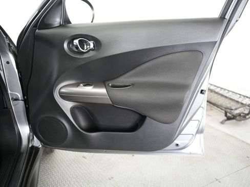 Used 2013 Nissan Juke SV AWD/4WD image 37