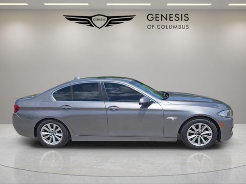 Used 2016 BMW 528i xDrive Sedan AWD/4WD image 6