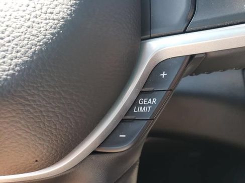 Used 2020 RAM 1500 Big Horn AWD/4WD image 25
