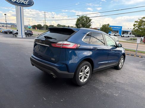 Used 2020 Ford Edge SEL w/ Convenience Package FWD image 4