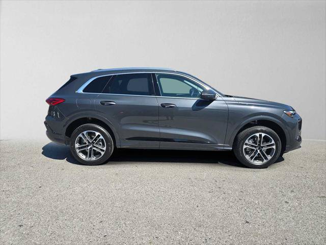 New 2026 Audi Q5 Premium AWD/4WD image 2