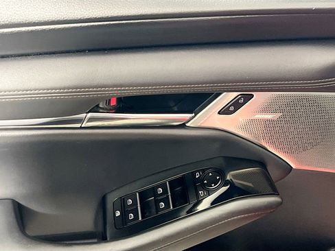 Used 2019 MAZDA MAZDA3 Sedan w/ Preferred Package image 16