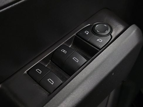 Used 2026 Chevrolet Colorado LT w/ LT Convenience Package AWD/4WD image 32