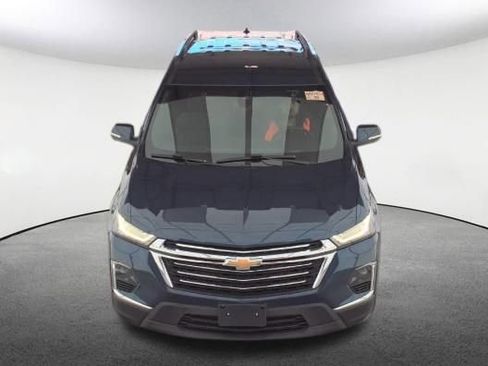 Used 2023 Chevrolet Traverse LT w/ LPO, Floor Liner Package image 2