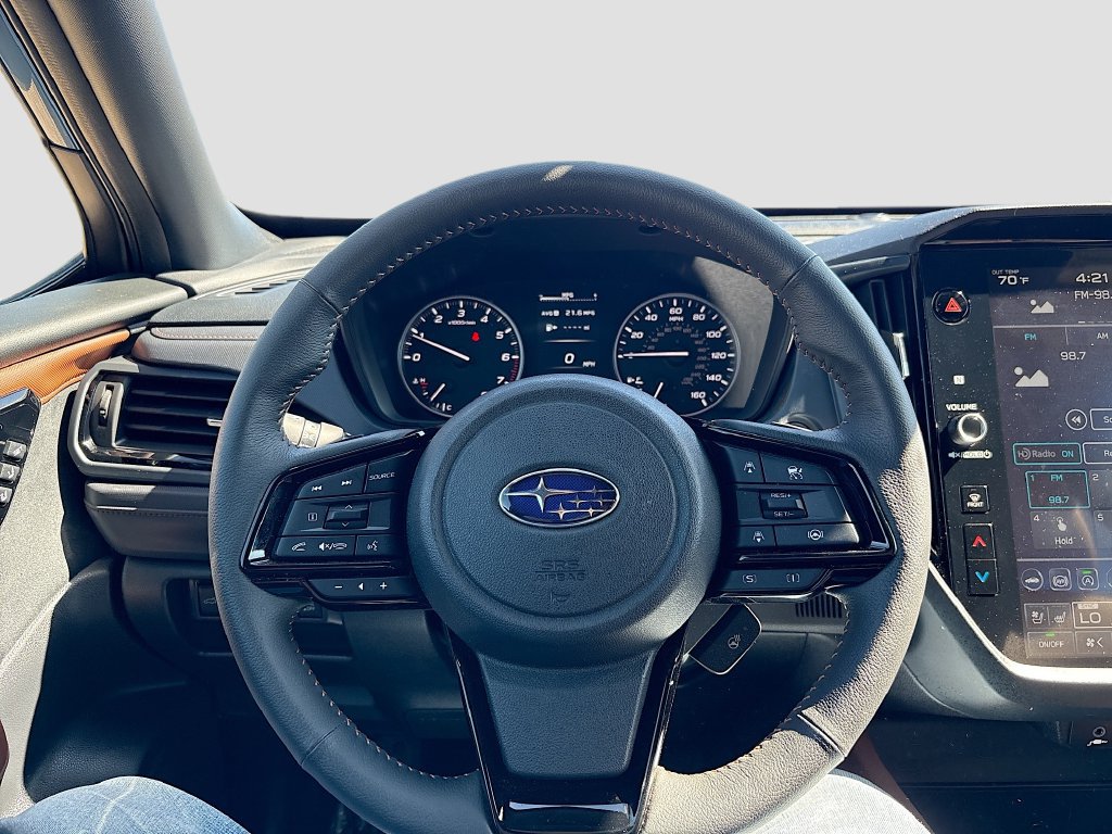 Used 2025 Subaru Forester Touring AWD/4WD image 11