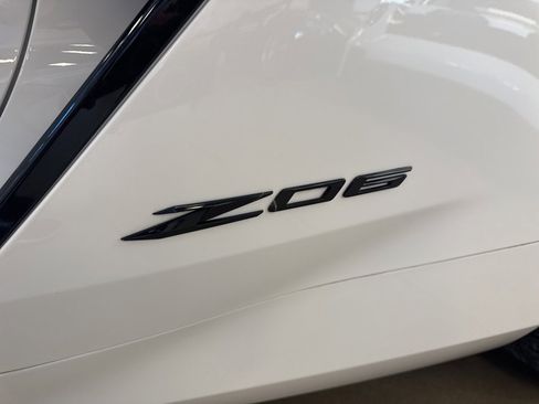 Used 2023 Chevrolet Corvette Z06 w/ Engine Appearance Package image 5