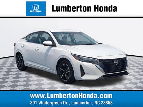 Used 2024 Nissan Sentra SV FWD image 1