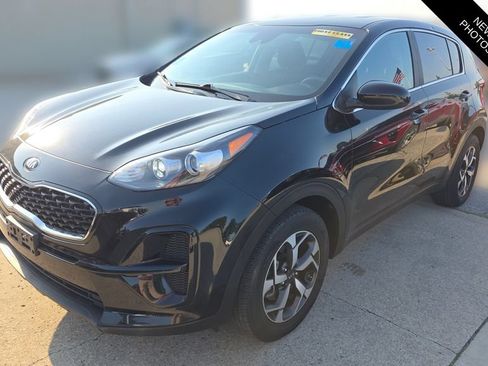 Used 2022 Kia Sportage LX FWD image 1