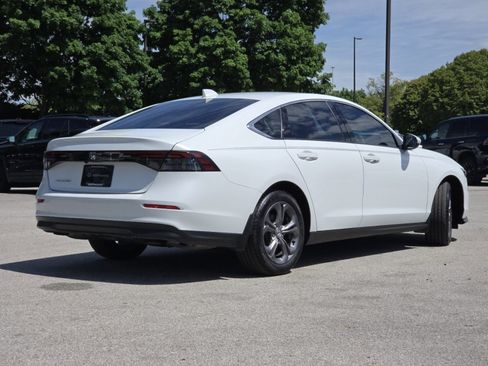 Used 2024 Honda Accord EX image 20