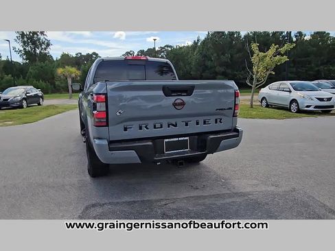 Used 2024 Nissan Frontier PRO-4X w/ Technology Package image 29