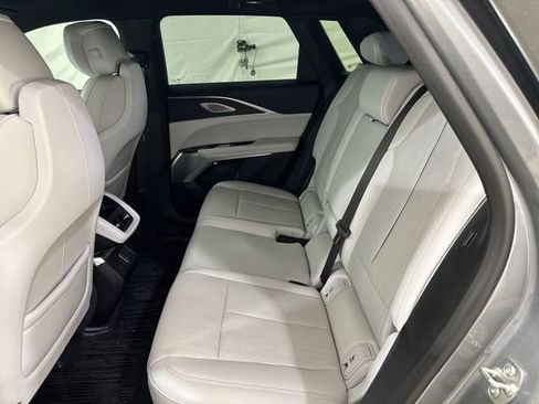 Used 2024 Cadillac Lyriq Luxury AWD/4WD image 26