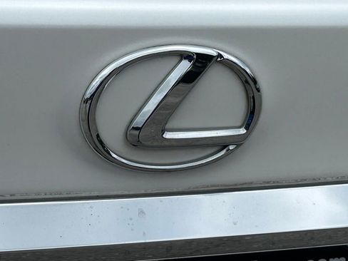 Used 2017 Lexus ES 350 w/ Premium Package FWD image 21