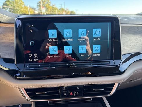 New 2026 Volkswagen Atlas SE AWD/4WD image 12