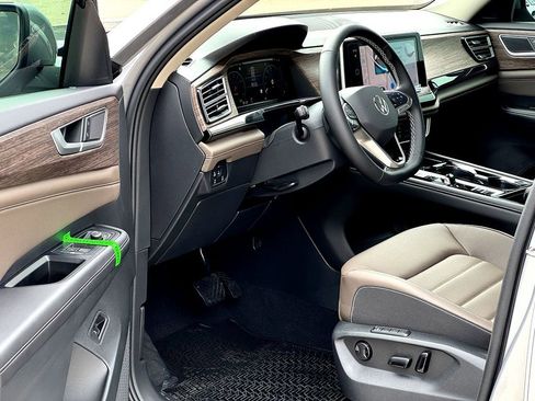 New 2026 Volkswagen Atlas SEL AWD/4WD image 10