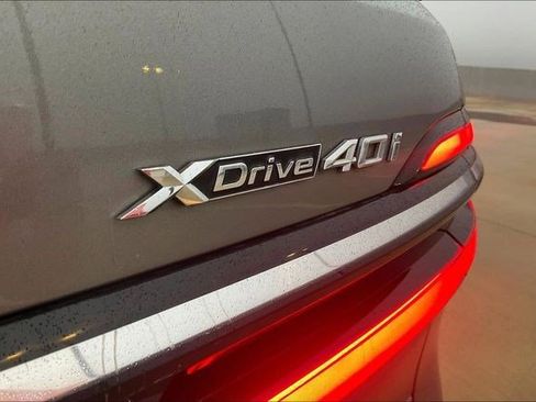 Used 2023 BMW X7 xDrive40i w/ M Sport Package image 8