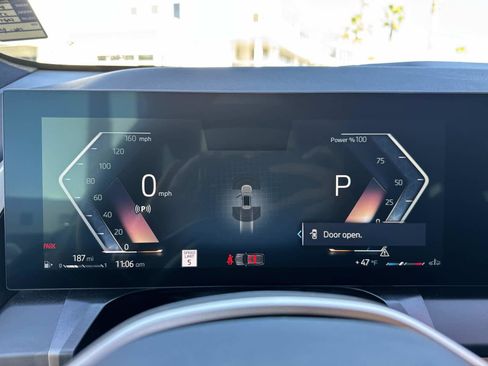 Used 2025 BMW X3 xDrive30i w/ Convenience Package image 27