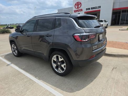 Used 2021 Jeep Compass Limited AWD/4WD image 4