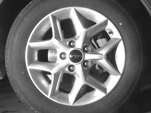 Used 2025 Kia Soul LX w/ LX Technology Package image 13