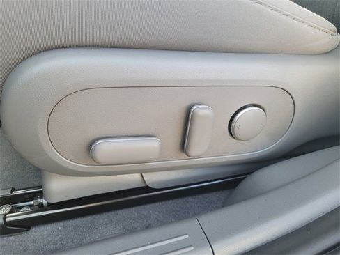 New 2026 Hyundai Ioniq 5 SE image 16