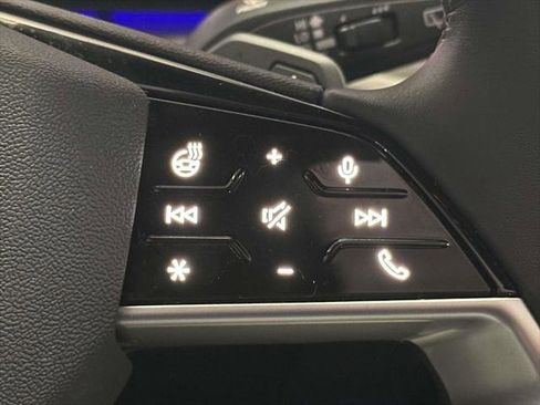 Used 2025 Audi Q5 Premium Plus w/ Premium Plus AWD/4WD image 24