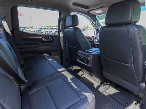 Used 2023 GMC Sierra 1500 Denali w/ Technology Package AWD/4WD image 25