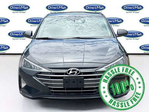 Used 2020 Hyundai Elantra SEL w/ Cargo Package (C1) FWD image 2