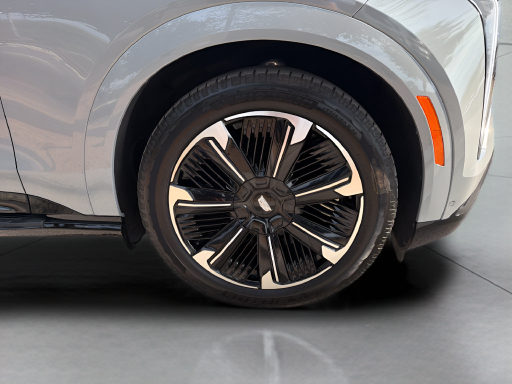 Certified 2026 Cadillac Escalade IQL Sport 2 w/ LPO, Floor Liner Package AWD/4WD image 13