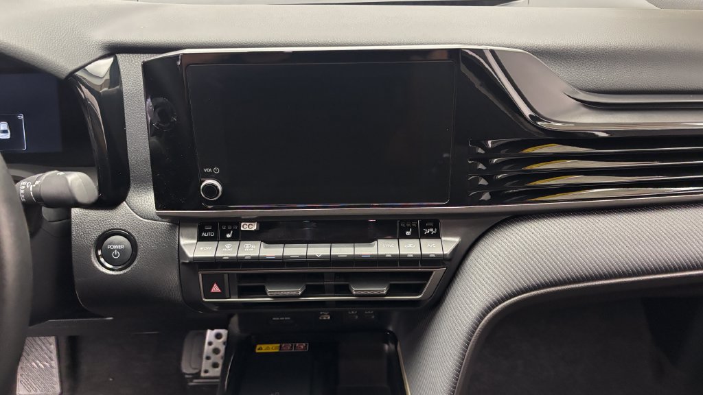 Certified 2025 Toyota Camry SE w/ Convenience Package FWD image 18