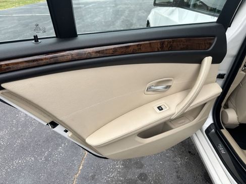 Used 2008 BMW 528i Sedan RWD image 34