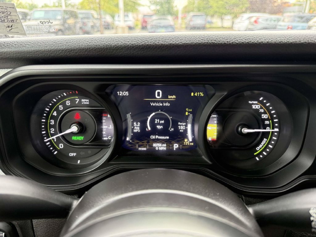 Used 2024 Jeep Wrangler Unlimited w/ Convenience Group AWD/4WD image 25