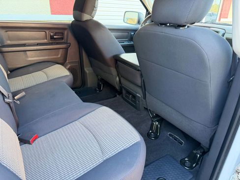 Used 2012 RAM 1500 Express w/ ST Popular Equipment Group RWD image 33