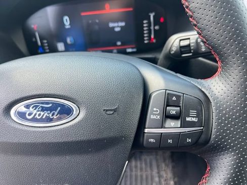 Used 2024 Ford Escape ST-Line w/ Tech Pack #1 AWD/4WD image 25