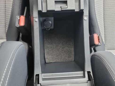 Used 2023 Subaru Outback Premium image 21