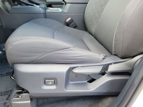 Used 2024 Toyota Tacoma SR5 image 18